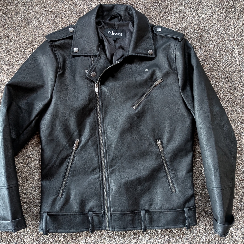 Fahsyee Black Vegan Leather Moto Biker Jacket - Size S